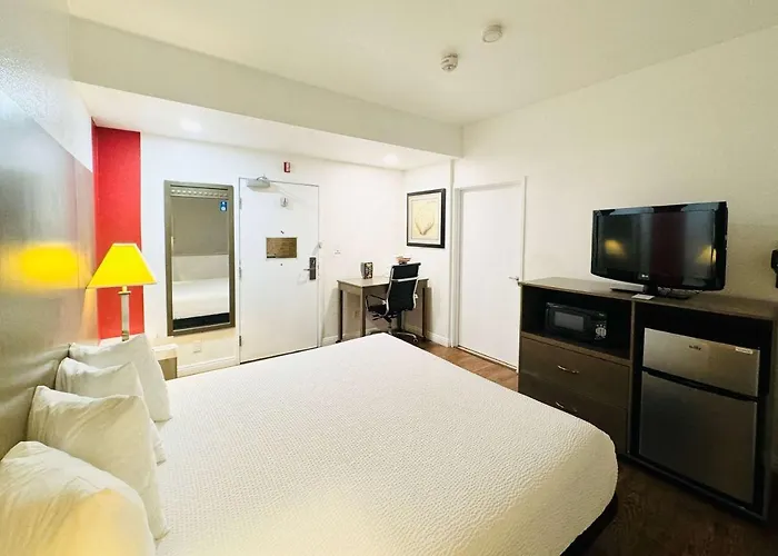 King Room Hearing Accessible