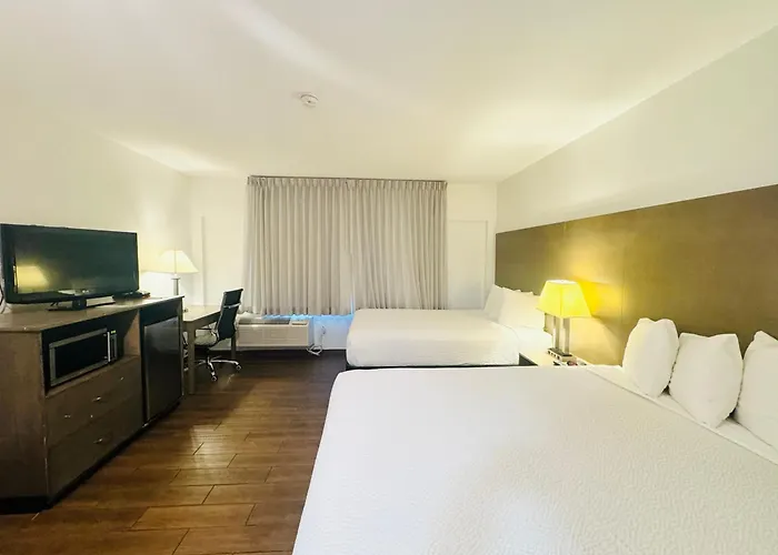 Queen Room