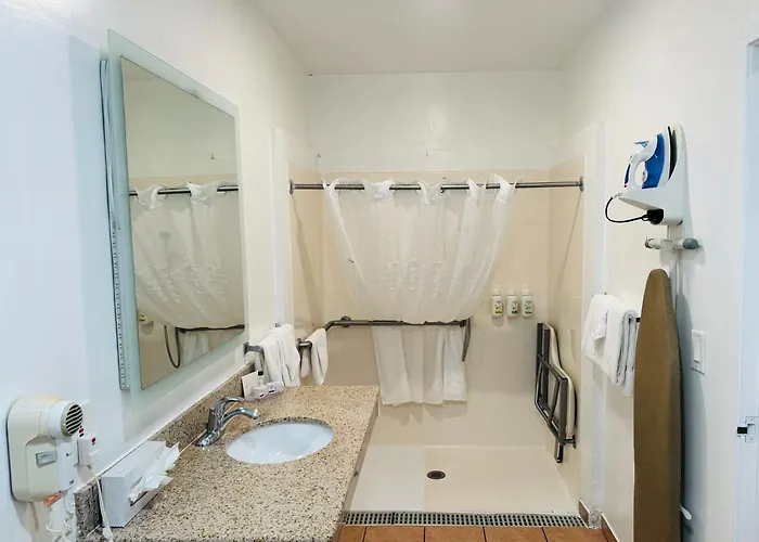 King Room Mobility accessible